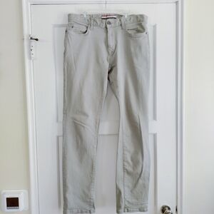 ✨ 4/$15 Tommy Hilfiger Gray Slim Straight Jeans Classic Style